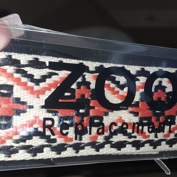 NWT ZOOEASS Nickel Buckles Wide Shoulder / Crossbody Strap - Picture 4 of 7